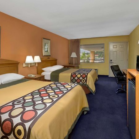 Super 8 By Wyndham Breaux Bridge Motel Dış mekan fotoğraf